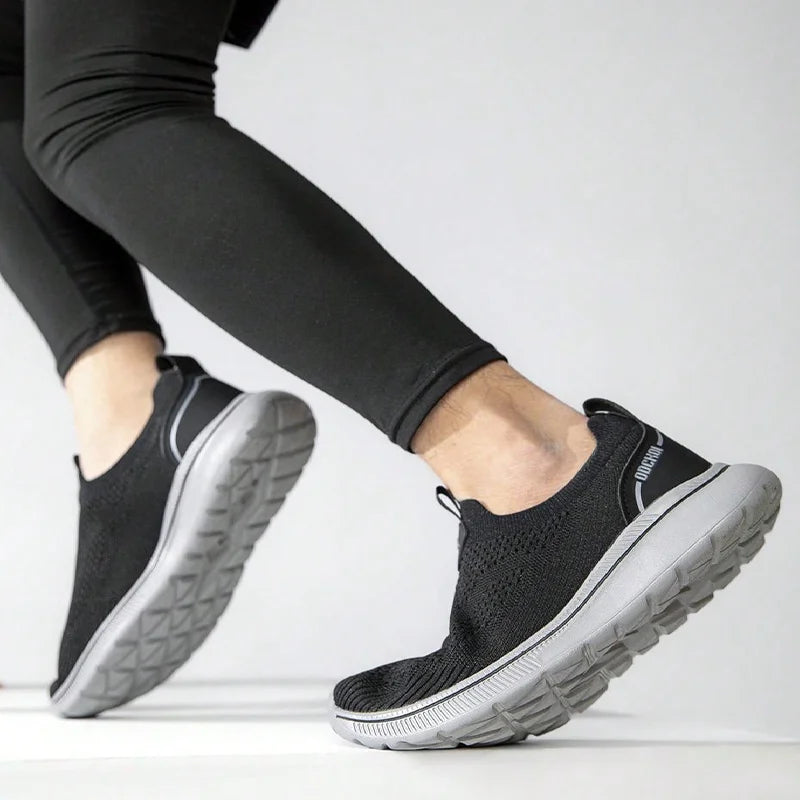 Men Slip On Running Shoes Male Casual Mesh Sneakers
