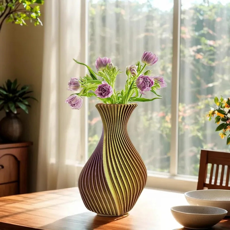3D Printed Twisted Striped Love-Shaped Vase Unique Gift